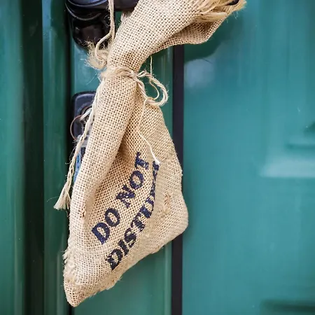 アパート Anthi Maria