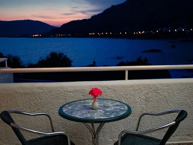 Apartament Anthi Maria *